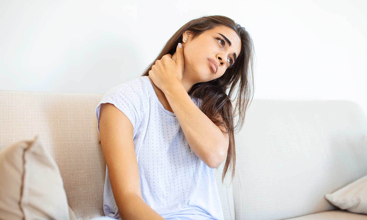 Still Suffering from Whiplash? Discover the Power of Laser Healing